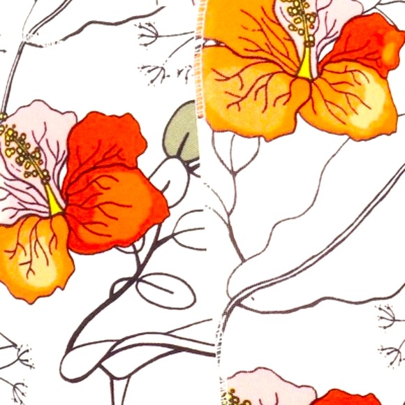 SHOSHO Medium Floral Active Biker Shorts Cell Pocket High Waist - Picture 5 of 10